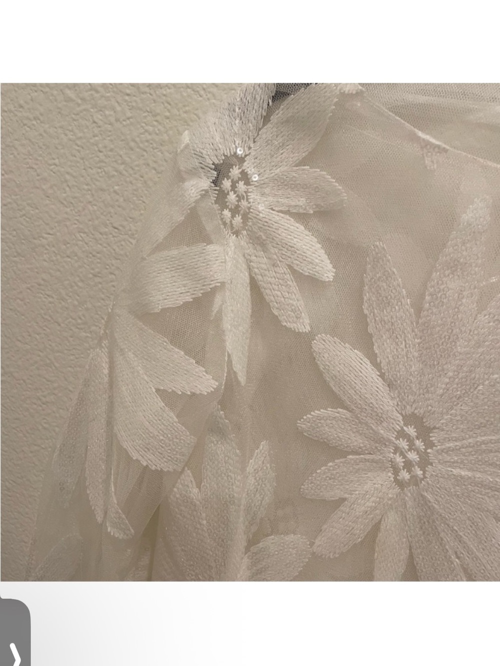 Endless Rose White Sheer Floral Embroidered Mesh Top Size Small - Picture 6 of 6